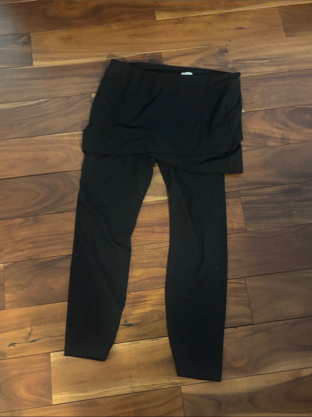 Cabi‎ M’Leggings Skirted Stretch Skort Leggings - M